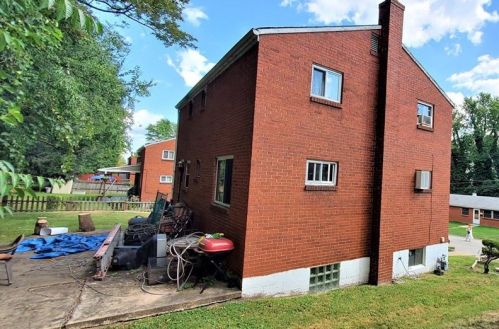 8018 Mark Dr, Verona, PA 15147-1648