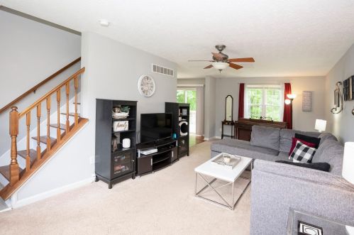 30 Grouse Dr, Amelia, OH 45102-2156