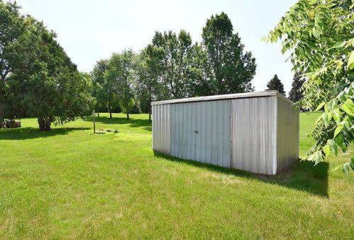 2315 4th St, Faribault MN  55021-5653 exterior