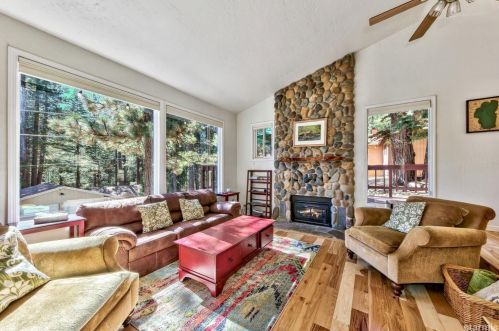 1858 Normuk St, South Lake Tahoe CA  96150-5348 exterior