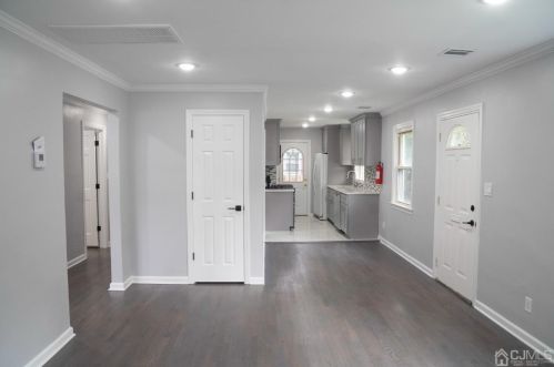 1803 Maple Ave, South Plainfield NJ  07080-4627 exterior