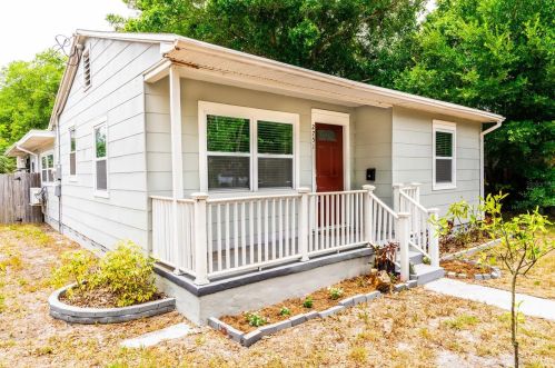2751 36th Ave, Saint Petersburg, FL 33713-1729