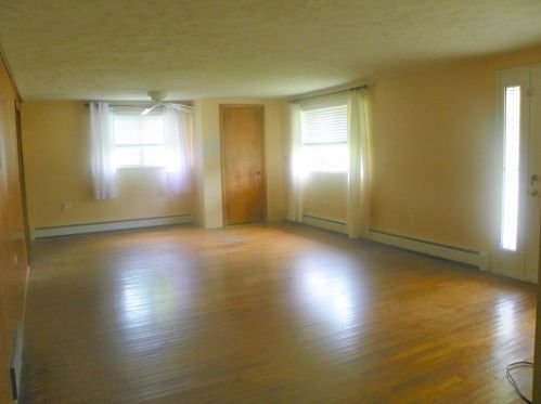 241 3rd St, Pleasantville, PA 16341-2315