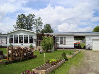 9 Garceau Rd, Perrys Mills, NY 12919-4428