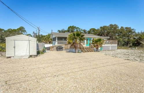441 Gulf Beach Dr, Saint George Island FL  32328-2811 exterior