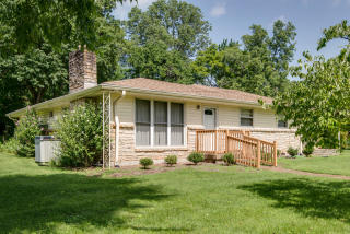 4901 Timberhill Dr, Nashville, TN 37211-4331