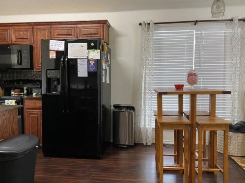 1003 Cruise St, Denton TX  76207-8137 exterior