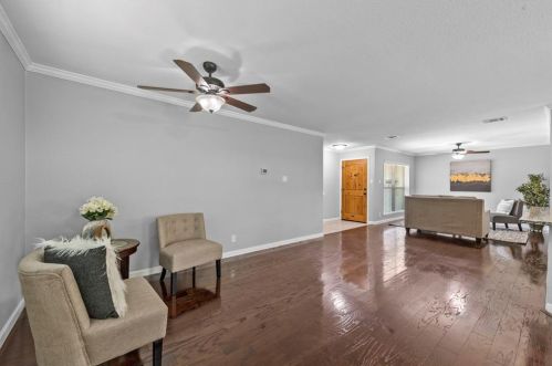 806 Greenhaven Dr, Richardson TX  75080-3025 exterior