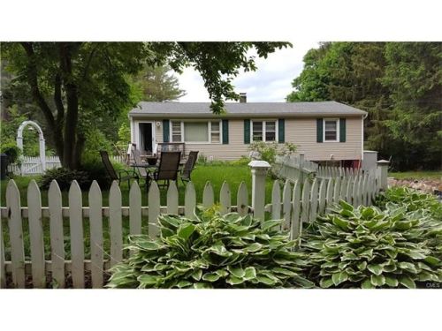 14 Hawleyville Rd, Bethel, CT 06801-1123