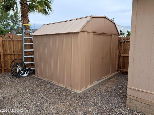 5518 Box R St, Tucson AZ  85713-6328 exterior