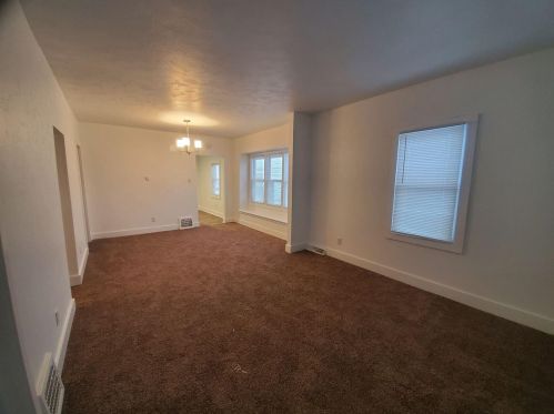 315 Linden St, Fond Du Lac, WI 54935-4957