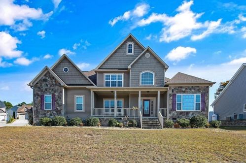 3017 Blockade Runner Dr, Fayetteville, NC 28306-8720