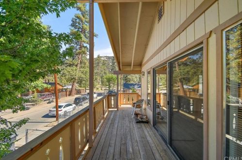 1095 Pan Springs Ln, Big Bear City CA  92314-9397 exterior