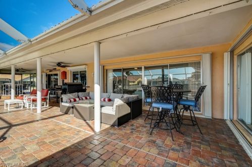 2012 27th Ter, Cape Coral FL  33904-3256 exterior