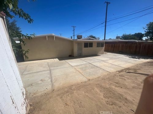 236 Avenue, Lancaster CA exterior