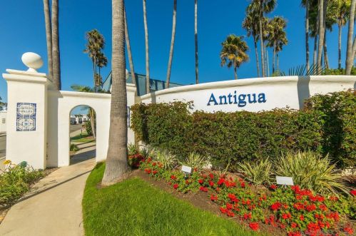 69 Antigua Ct, San Diego, CA 92118-3307