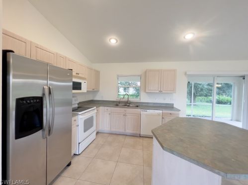 2129 15th St, Cape Coral FL  33909-1743 exterior