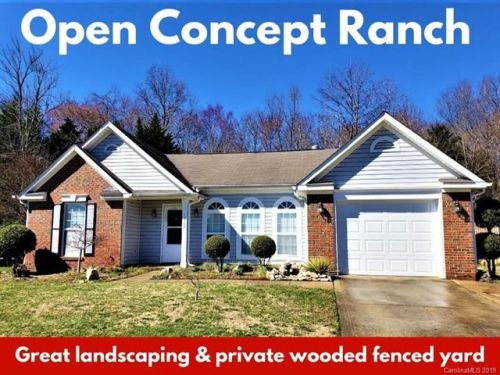 12003 Long Forest Dr, Charlotte, NC 28269-3151