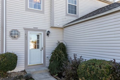 401 Chelsea Dr, Imperial, PA 15126-9294
