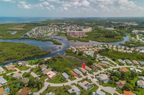 4451 Dewey Dr, New Port Richey, FL 34652-3112