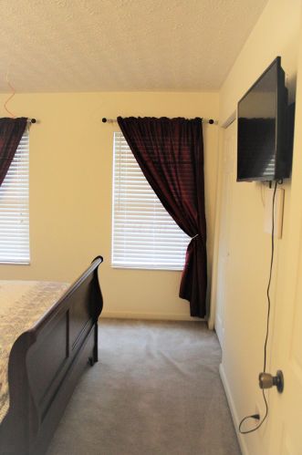 1052 Legacy Ln, Pataskala OH  43062-8078 exterior