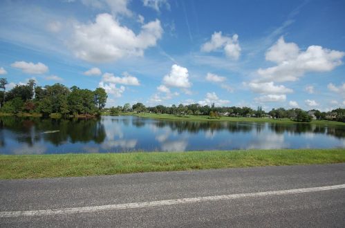 536 White River Dr, Orlando FL  32828-8938 exterior