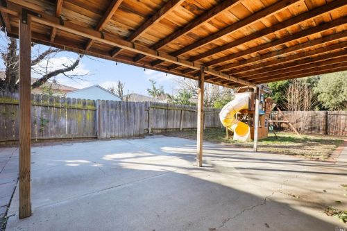 615 Devonshire Dr, Liberty Farms CA  95620-2210 exterior