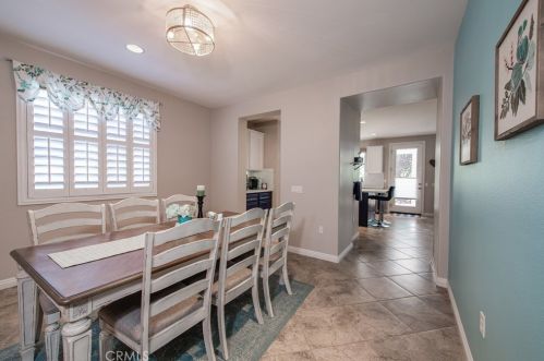 169 Canary Crk, Beaumont CA  92223-7311 exterior