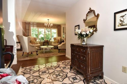 312 Grassy Hill Rd, Lyme CT  06371-3312 exterior