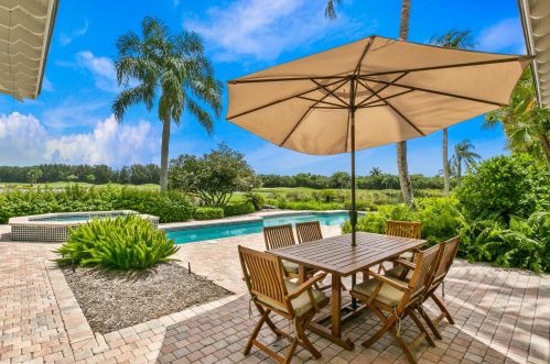 90 Caribe Way, Vero Beach FL 32963-9503 exterior