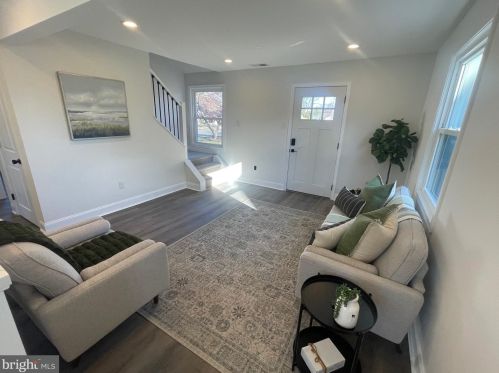 2036 Clearview Ave, Norristown PA  19403-2804 exterior