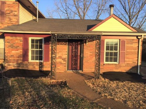 723 Mercer Dr, Hermitage, TN 37076-2340