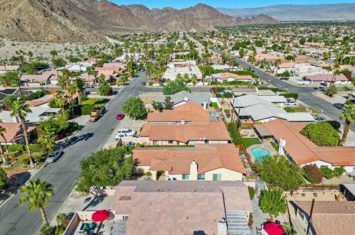 53360 Avenida Juarez, La Quinta CA  92253-3495 exterior