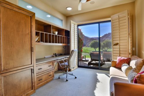 49503 Avenida Vista Bonita, La Quinta CA  92253-2537 exterior