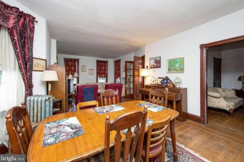 52 Chestnut Ave, Camden NJ  08109-2505 exterior