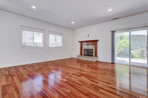 2307 Ruhland Ave, Redondo Beach, CA 90278-2501