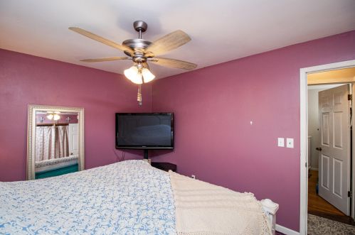 10436 Darnel Ave, Milwaukee WI 53223-3555 exterior