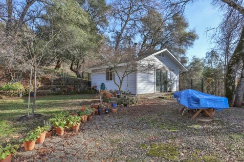 6680 Bee Hive Ct, Garden Valley, CA 95633-9733