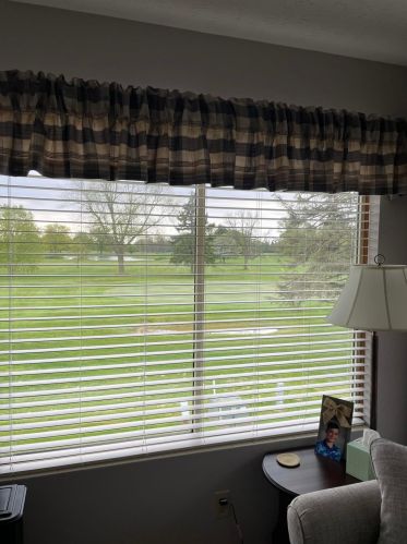 821 Leesburg Ave, Washington Ch OH  43160-1254 exterior