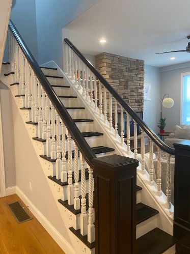 1309 Chase Ave, Cincinnati OH  45223-1827 exterior