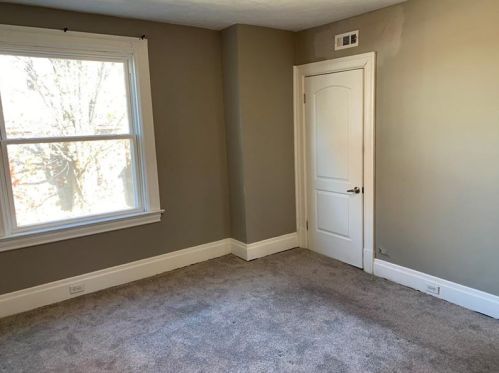 2311 Woodstock Ave, Pittsburgh PA 15218-2658 exterior