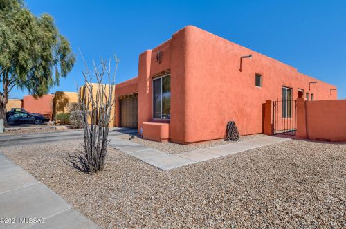 3281 Lakeside Vw Dr, Tucson AZ 85730-2736 exterior