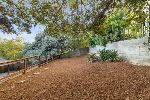 2014 Notre Dame Ave, Belmont CA  94002-1751 exterior