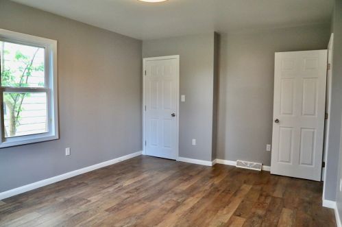 736 Caldwell Ave, New Kensington PA  15068-4604 exterior