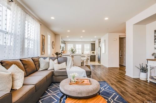 1021 Mandarin Pl, Fullerton CA  92833-4785 exterior