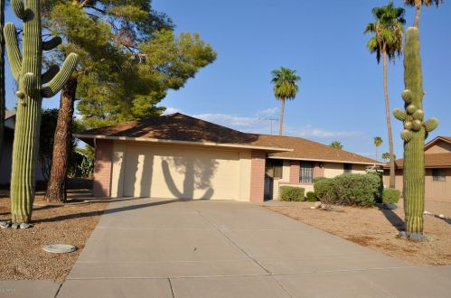 13002 Meeker Blvd, Sun City AZ  85375-3803 exterior