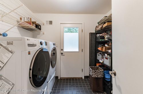 18 Marseille Ter, Morganville NJ  07751-9774 exterior