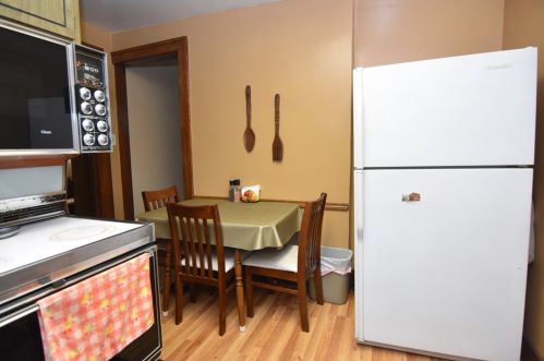 4012 Davis Ave, Whitaker PA  15120-3424 exterior