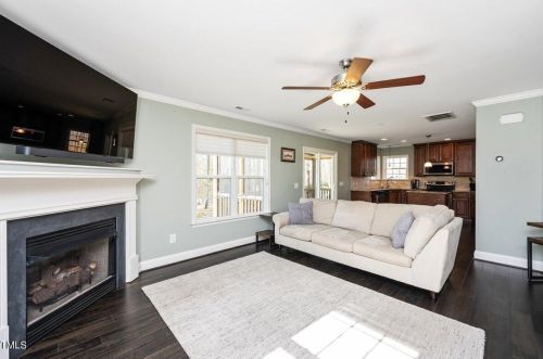 4010 Mackenzie Dr, Haw River NC  27258-9050 exterior