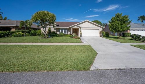 13889 Geranium Pl, West Palm Beach, FL 33414-8621